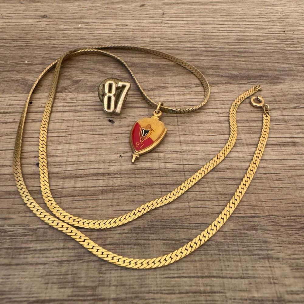 Vintage Balfour 1987 pin and necklace